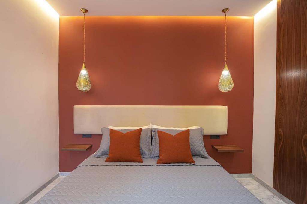Brand New And Stylish Location *